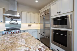 14334 N Mickelson Cyn Ct, Oro Valley, AZ 85755 - Photo 6