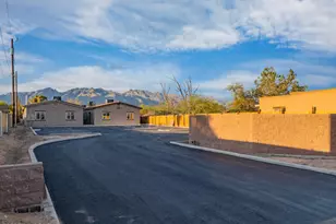 4061 E Monte Vista Dr, Tucson, AZ 85712 - Photo 12