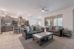 1190 Broken Hills Dr, Green Valley, AZ 85614 - Photo 6