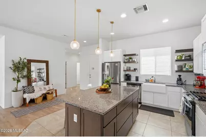 8015 S Galileo Lane, Tucson, AZ 85747 - Photo 4