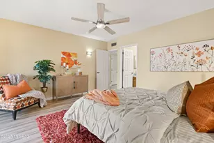 1552 W Via Del Jarrito, Green Valley, AZ 85622 - Photo 8