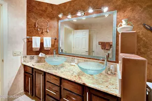 8321 E Snyder Rd, Tucson, AZ 85750 - Photo 28