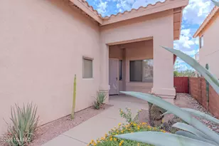 601 W Sendero Claro, Oro Valley, AZ 85737 - Photo 4