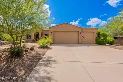 908 E Sawmill Canyon Place, Green Valley, AZ 85614 - Photo 2