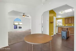 6171 S Foxhunt Dr, Tucson, AZ 85746 - Photo 16