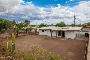 1220 W Fresno St, Tucson, AZ 85745 - Photo 26