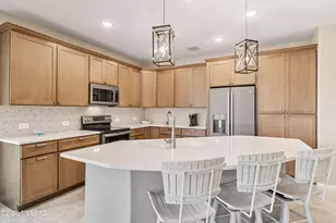 2428 E Canyon Crossing Dr, Green Valley, AZ 85614 - Photo 20