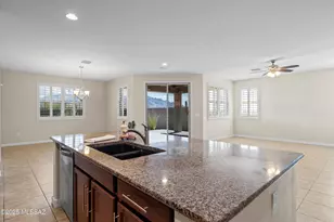 11720 N Sweet Orange Pl, Oro Valley, AZ 85742 - Photo 2