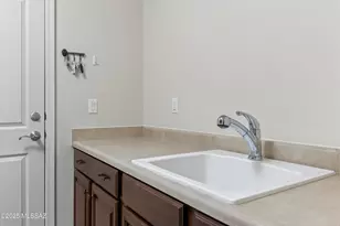 18001 S Rustling Leaf Trail, Corona de Tucson, AZ 85641 - Photo 34