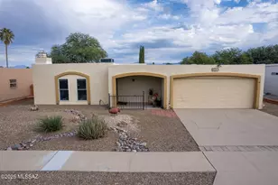 2035 S San Ray Dr, Green Valley, AZ 85614 - Photo 46