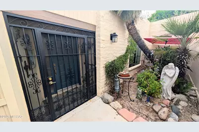 5085 N Camino Del Lazo, Tucson, AZ 85750 - Photo 2