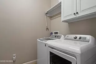 61359 E Flint Dr, Oracle, AZ 85623 - Photo 18