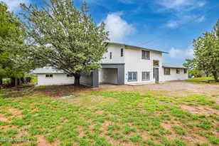 8943 S Emerald Ln, Hereford, AZ 85615 - Photo 2