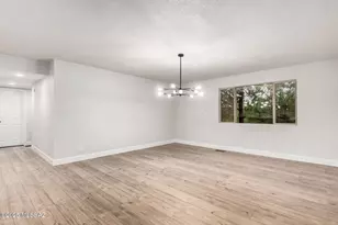 8943 S Emerald Ln, Hereford, AZ 85615 - Photo 6