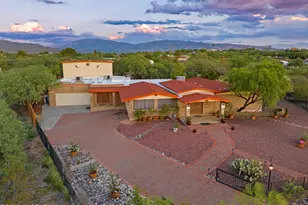 10680 E Camino Tesote Pl, Tucson, AZ 85749 - Photo 1