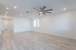 7895 S Bonanza Park Dr, Tucson, AZ 85747 - Photo 6