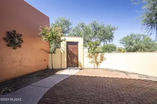 134 Circulo Vespucci, Tubac, AZ 85646 - Photo 2