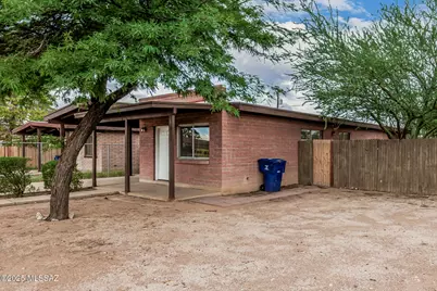 2037 E 18th Street, Tucson, AZ 85719 - Photo 4