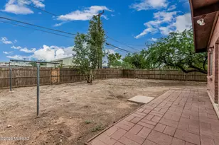 2037 E 18th St, Tucson, AZ 85719 - Photo 30