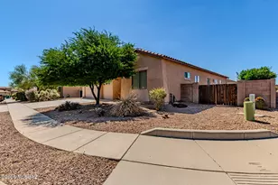 12921 N Cenozoic Dr, Marana, AZ 85658 - Photo 2
