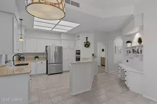 14709 N Silver Hawk Dr, Oro Valley, AZ 85755 - Photo 14