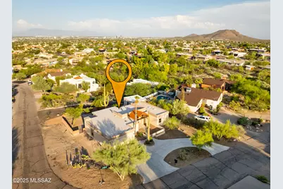 1960 N Placita Claveles, Tucson, AZ 85745 - Photo 8