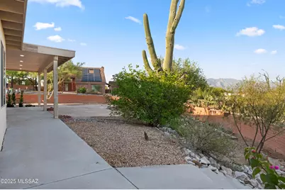 1960 N Placita Claveles, Tucson, AZ 85745 - Photo 4
