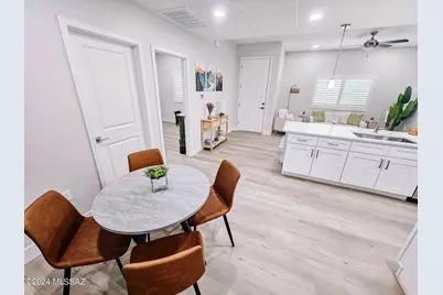 2030 E River Road #101, Tucson, AZ 85718 - Photo 10