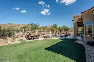 13924 N Dog Leg Ln, Marana, AZ 85658 - Photo 32