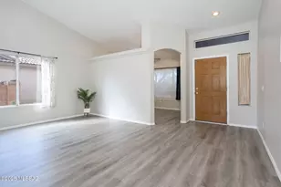 9828 N Pegasus Ave, Tucson, AZ 85742 - Photo 4