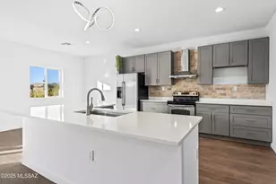 5631 W Lone Star Dr, Tucson, AZ 85713 - Photo 6