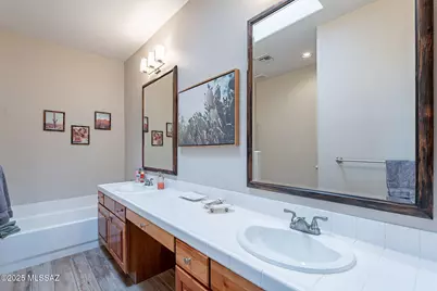 10644 N Laughing Coyote Way, Oro Valley, AZ 85737 - Photo 16