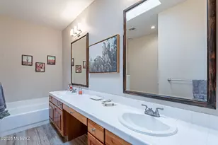 10644 N Laughing Coyote Way, Oro Valley, AZ 85737 - Photo 16