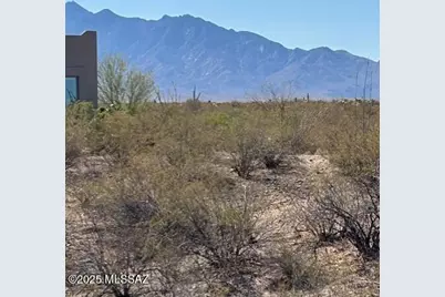 2046 E Old Stone House Trail #61, Sahuarita, AZ 85629 - Photo 1