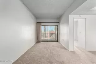 1721 W Dalehaven Cir, Tucson, AZ 85704 - Photo 8