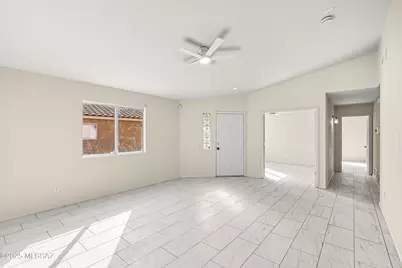 2202 W Burlwood Way, Tucson, AZ 85745 - Photo 6