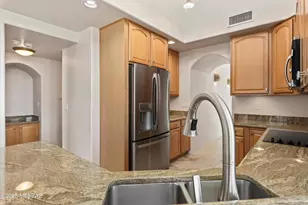 16131 N Meadowcrest Rd, Tucson, AZ 85739 - Photo 14