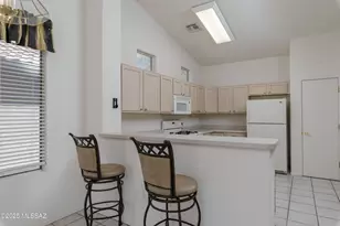 7653 W Starry Night Ln, Tucson, AZ 85743 - Photo 14