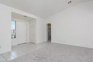 7653 W Starry Night Ln, Tucson, AZ 85743 - Photo 4