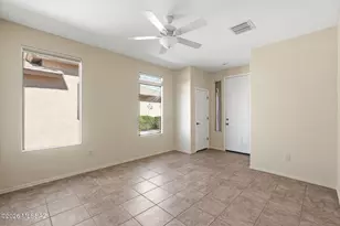 897 N Delacroix Dr, Green Valley, AZ 85614 - Photo 30