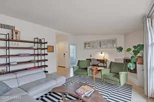 6945 E Arrowhead Pl, Tucson, AZ 85715 - Photo 6