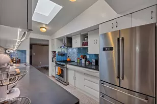 6945 E Arrowhead Pl, Tucson, AZ 85715 - Photo 10