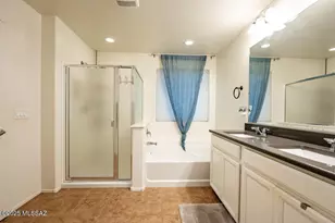 10242 E Placita De Dos Pesos, Tucson, AZ 85730 - Photo 10