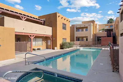 1810 E Blacklidge Drive #4224, Tucson, AZ 85719 - Photo 10