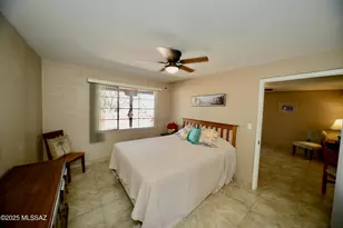 401 W Esperanza Blvd, Green Valley, AZ 85614 - Photo 14