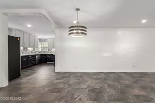 225 W 1st St, Tucson, AZ 85705 - Photo 16