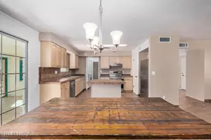 741 S Abrego Dr, Green Valley, AZ 85614 - Photo 12