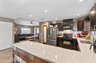 2080 W Brittain Dr, Tucson, AZ 85705 - Photo 8