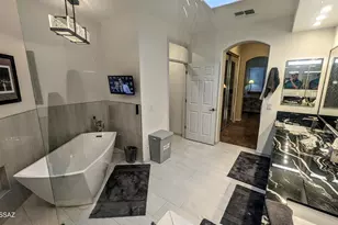 13816 N Topflite Dr, Oro Valley, AZ 85755 - Photo 20