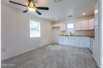 1143 N Santa Rosa Avenue, Tucson, AZ 85712 - Photo 32